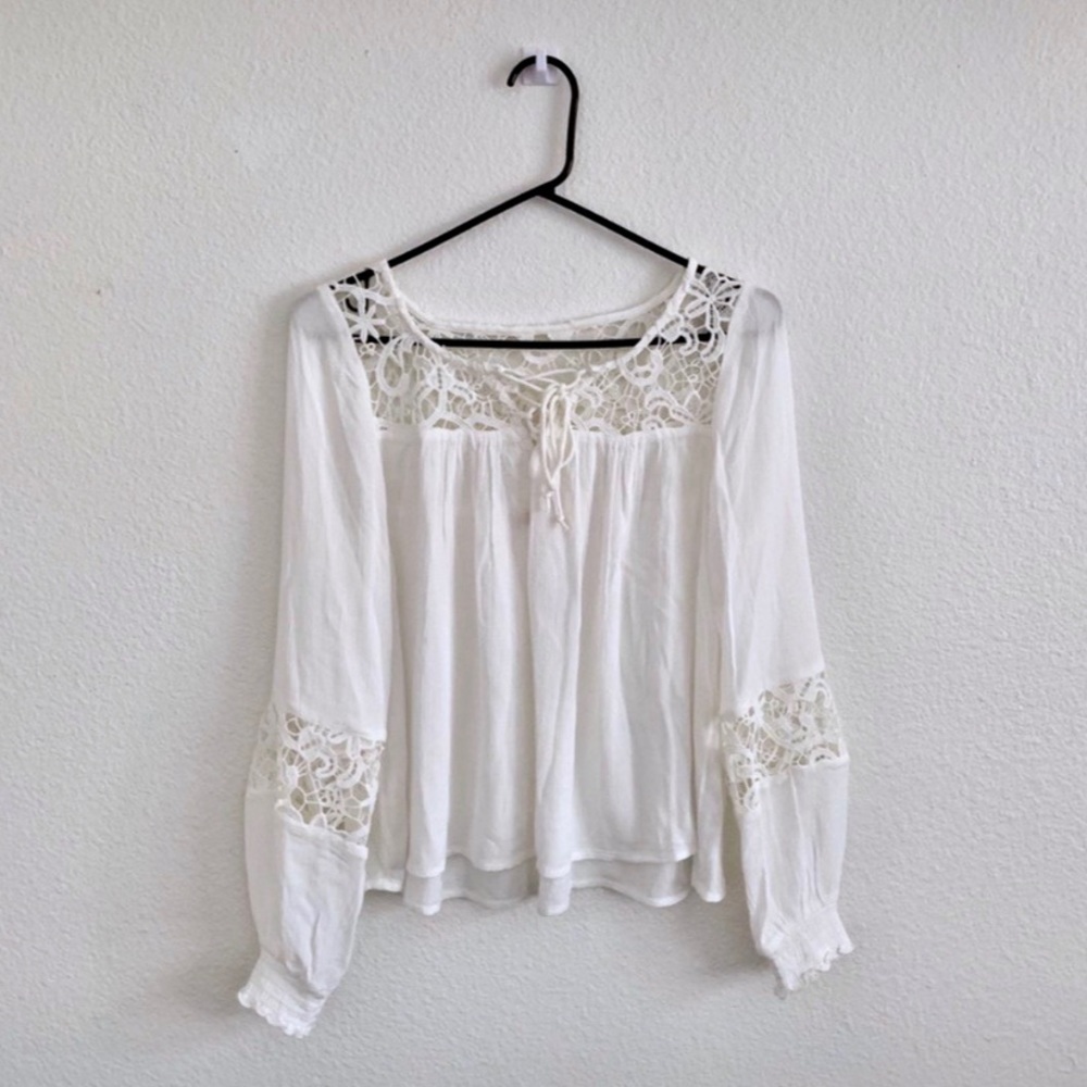 hollister flowy shirt